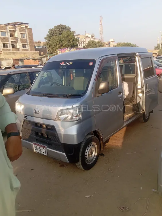 Daihatsu Hijet 2019 for Sale in Karachi Daihatsu Hijet 2019 for Sale in Karachi Image-3