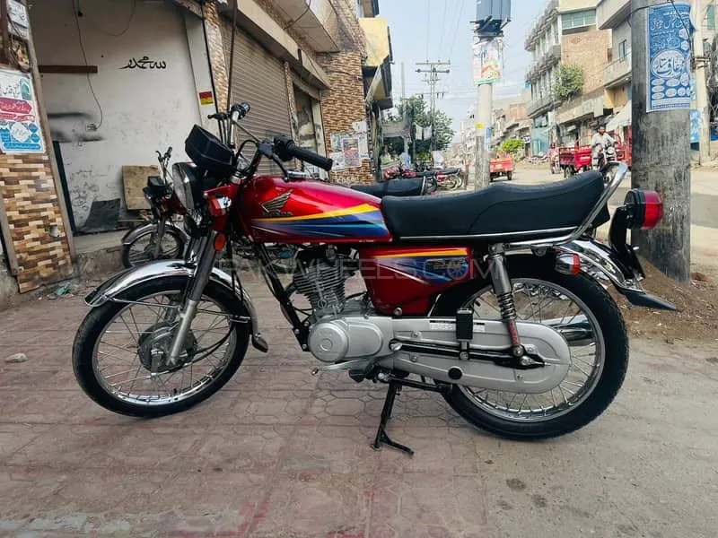 Honda CG 125 2012 for Sale Honda CG 125 2012 for Sale Image-1