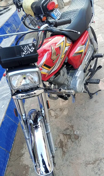 Honda CG 125 2017 for Sale Honda CG 125 2017 for Sale Image-2