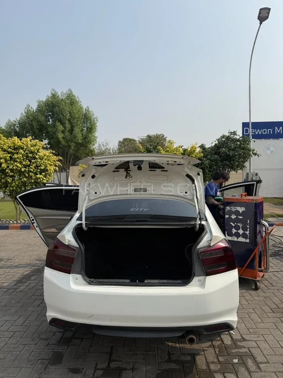 Honda City 2015 for Sale in Sialkot Image-1