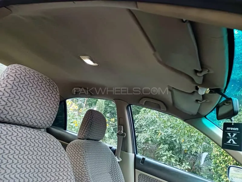 Honda Civic 2004 for Sale in Bannu Image-1