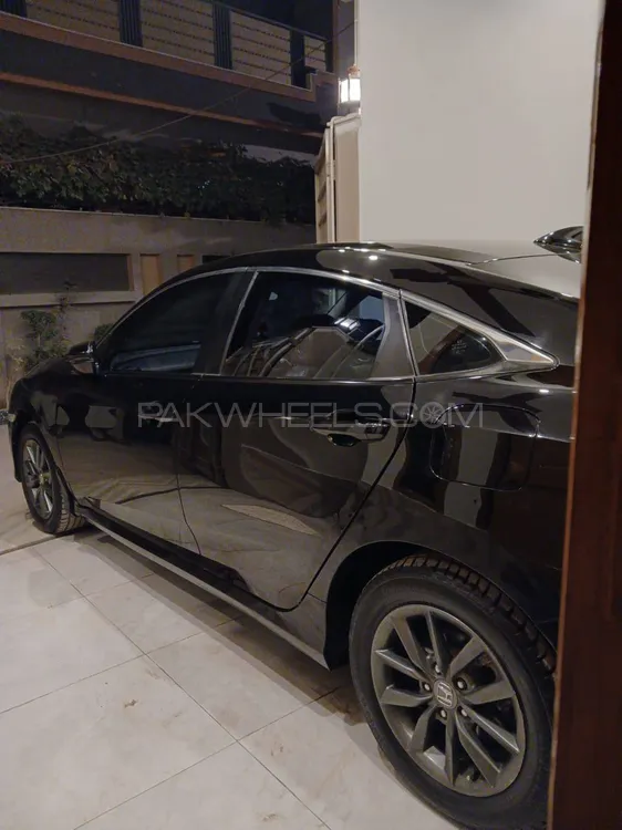 Honda Civic 2021 for Sale in Peshawar Honda Civic 2021 for Sale in Peshawar Image-11