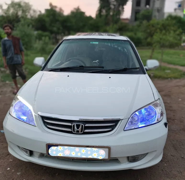 Honda Civic 2004 for Sale in Sheikhupura Image-1
