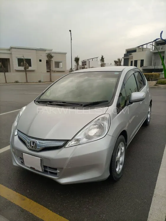 Honda Fit 2011 for Sale in Rawalpindi Image-1
