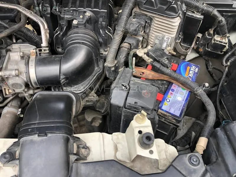 Honda Vezel 2016 for Sale in Gujranwala Honda Vezel 2016 for Sale in Gujranwala Image-10