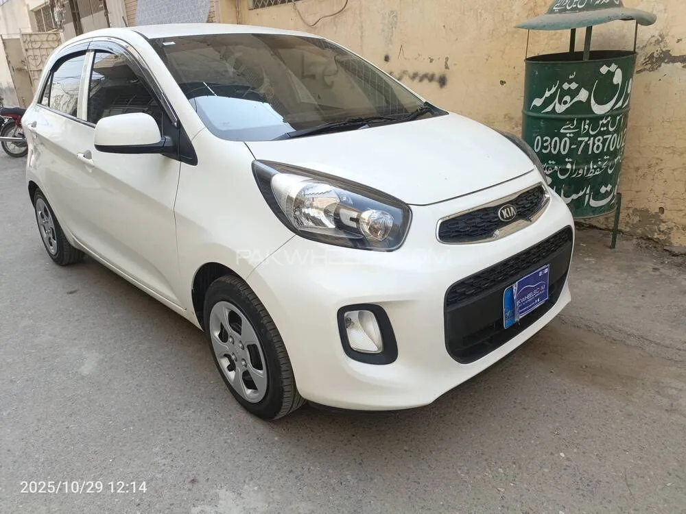 KIA Picanto 2023 for Sale in Multan KIA Picanto 2023 for Sale in Multan Image-2