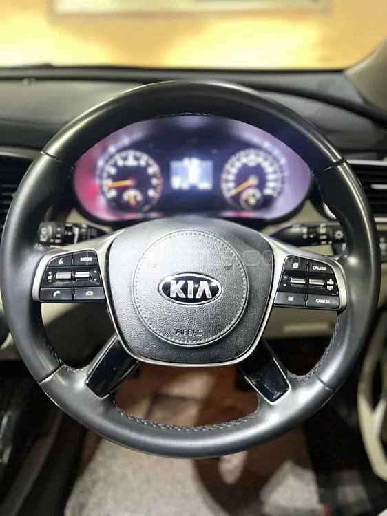 KIA Sorento 2022 for Sale in Lahore KIA Sorento 2022 for Sale in Lahore Image-10