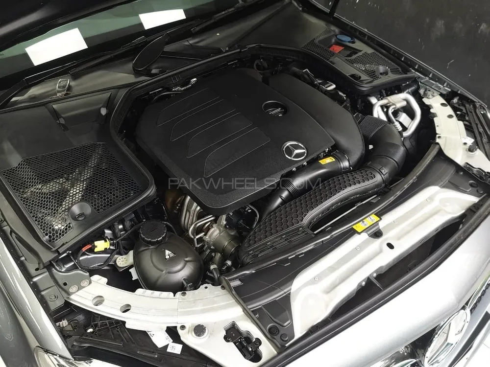 Mercedes Benz C Class 2021 for Sale in Karachi Mercedes Benz C Class 2021 for Sale in Karachi Image-7