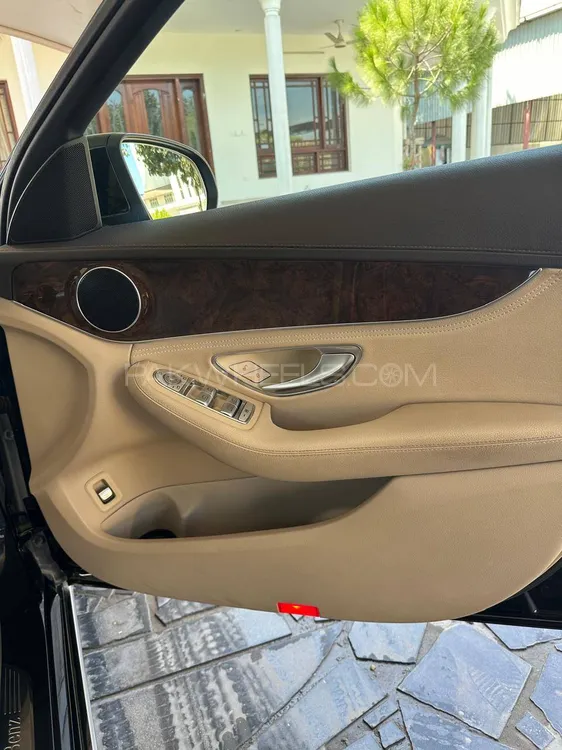 Mercedes Benz C Class 2015 for Sale in Peshawar Mercedes Benz C Class 2015 for Sale in Peshawar Image-3