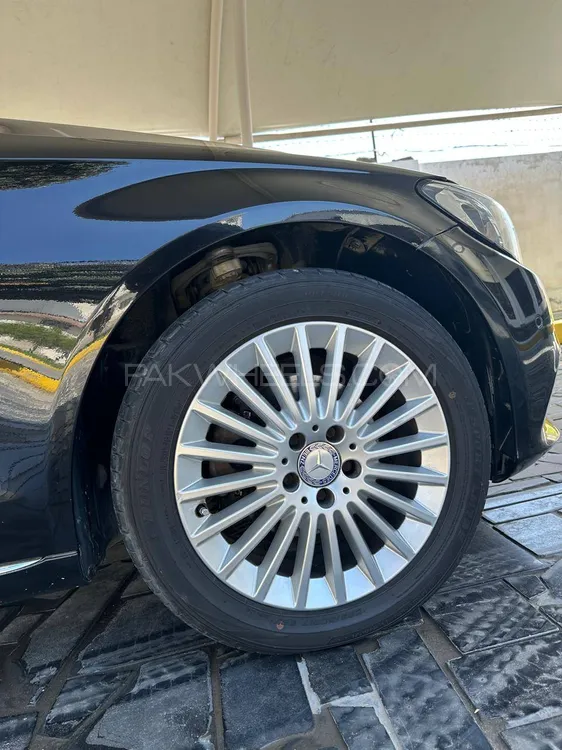 Mercedes Benz C Class 2015 for Sale in Peshawar Mercedes Benz C Class 2015 for Sale in Peshawar Image-10