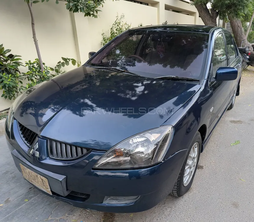 مٹسوبیشی لینسر 2005 for Sale in کراچی مٹسوبیشی لینسر 2005 for Sale in کراچی Image-2