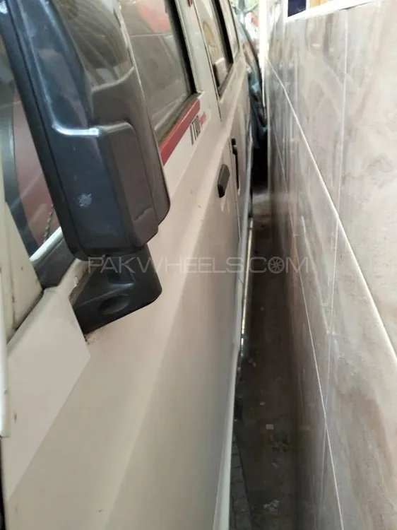 Suzuki Bolan 2013 for Sale in Lahore Suzuki Bolan 2013 for Sale in Lahore Image-3