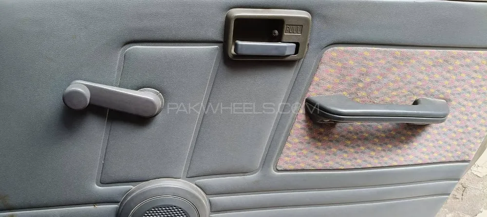 Suzuki Mehran 2017 for Sale in Multan Suzuki Mehran 2017 for Sale in Multan Image-5