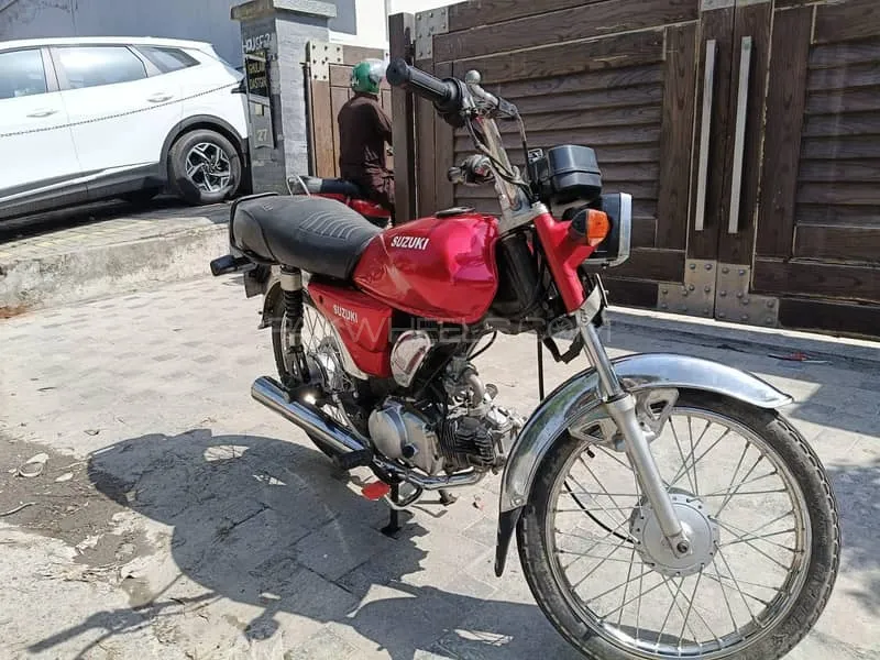 Suzuki Sprinter 2010 for Sale Image-1