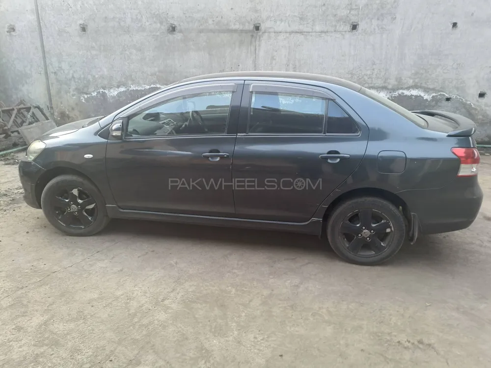 Toyota Belta 2007 for Sale in Lahore Toyota Belta 2007 for Sale in Lahore Image-9