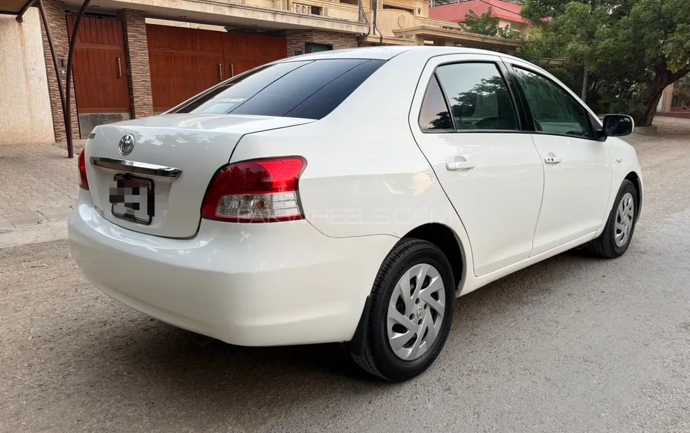 Toyota Belta 2006 for Sale in Karachi Toyota Belta 2006 for Sale in Karachi Image-6