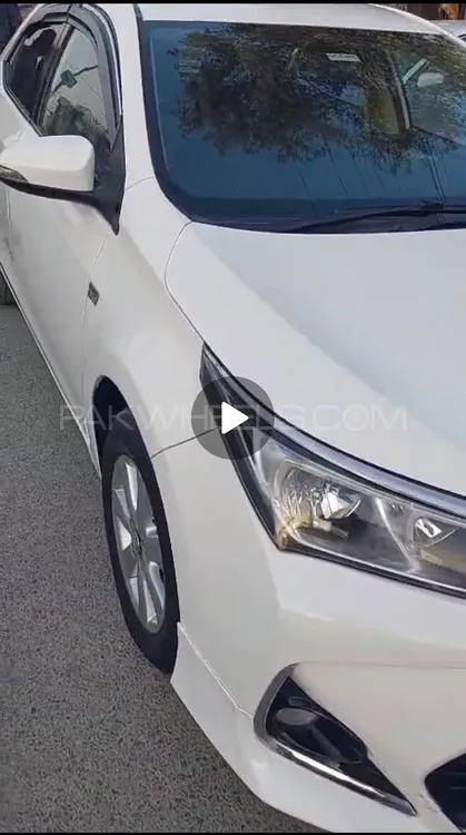 Toyota Corolla 2015 for Sale in Abbottabad Toyota Corolla 2015 for Sale in Abbottabad Image-2