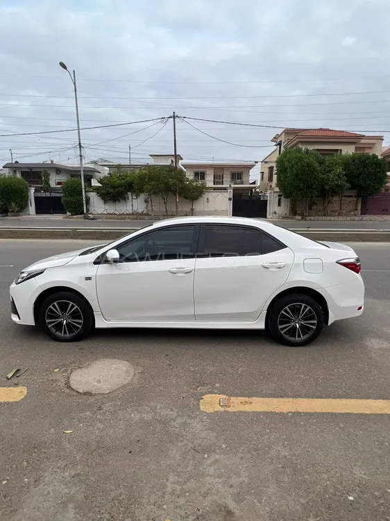 Toyota Corolla 2019 for Sale in Karachi Image-1