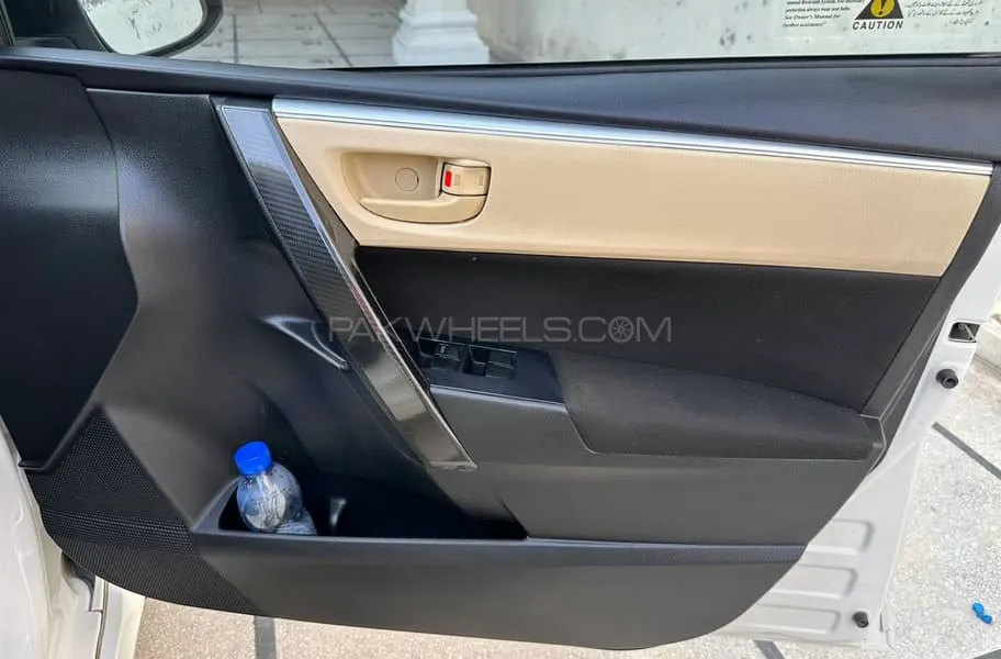 Toyota Corolla 2021 for Sale in Sialkot Toyota Corolla 2021 for Sale in Sialkot Image-4