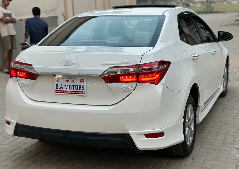 Toyota Corolla 2017 for Sale in Gujrat Toyota Corolla 2017 for Sale in Gujrat Image-9