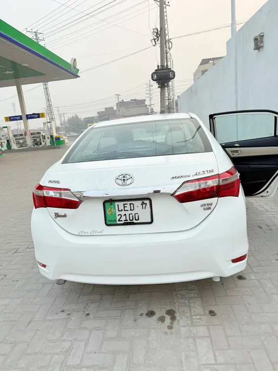 Toyota Corolla 2017 for Sale in Gujranwala Image-1
