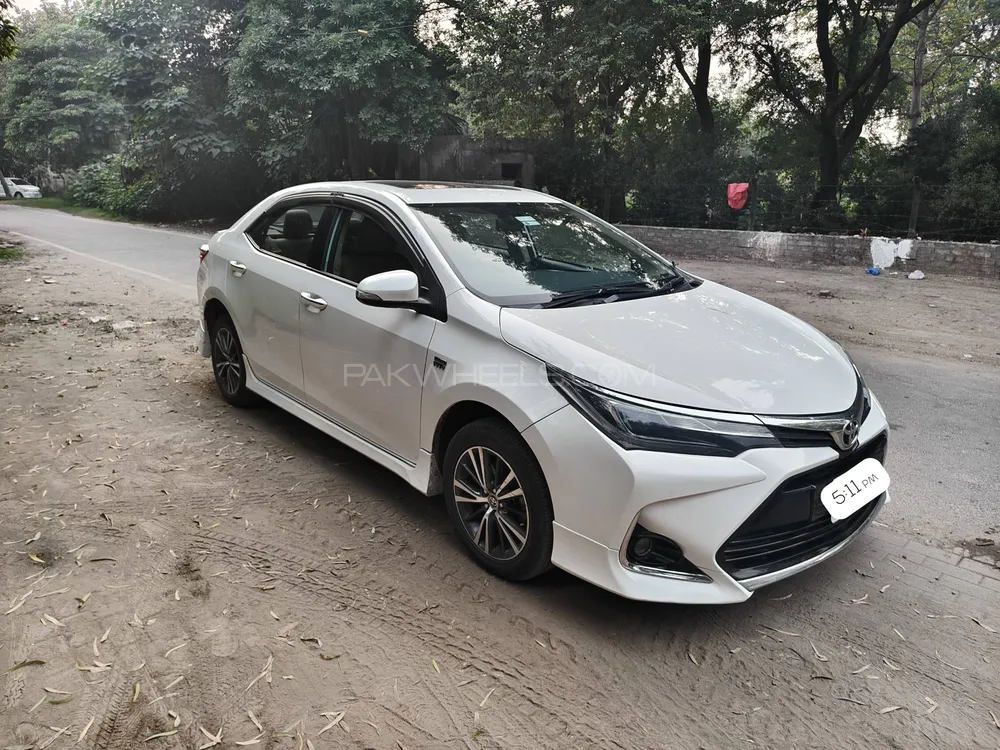 Toyota Corolla 2022 for Sale in Lahore Image-1