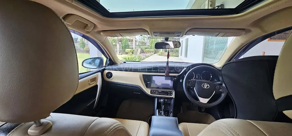 Toyota Corolla 2022 for Sale in Multan Toyota Corolla 2022 for Sale in Multan Image-2