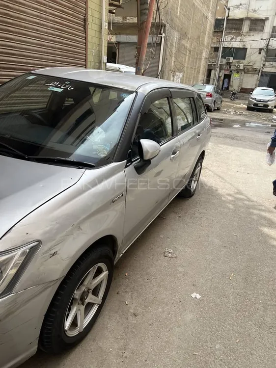 Toyota Corolla Fielder 2014 for Sale in Karachi Toyota Corolla Fielder 2014 for Sale in Karachi Image-2