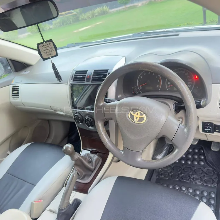 Toyota Corolla 2011 for Sale in Chakwal Toyota Corolla 2011 for Sale in Chakwal Image-11