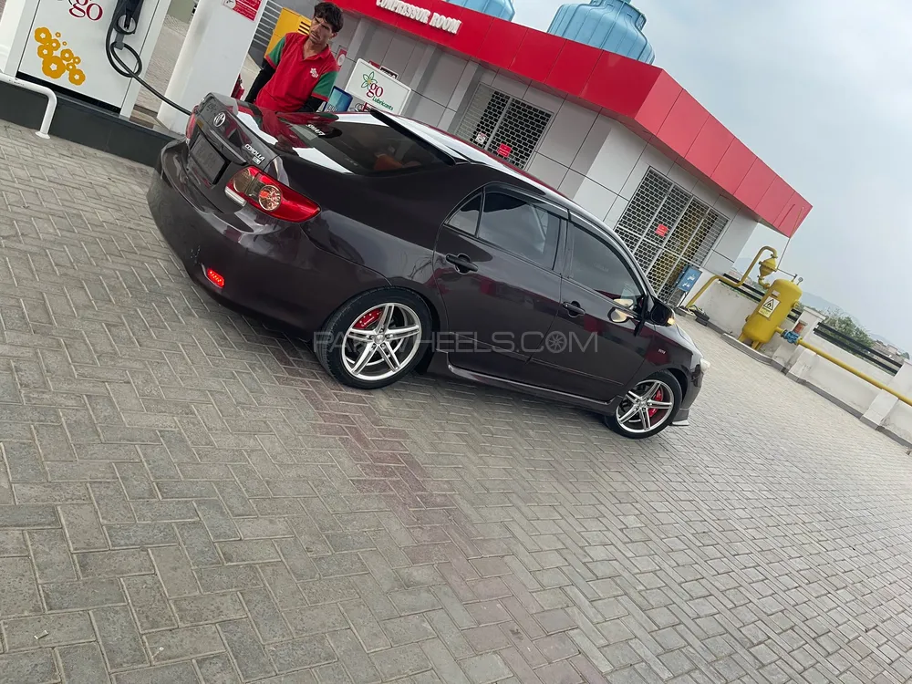 Toyota Corolla 2012 for Sale in Kohat Image-1