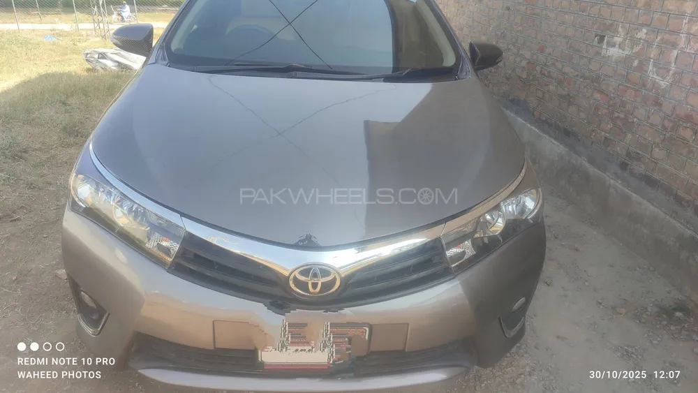 Toyota Corolla 2015 for Sale in Abbottabad Toyota Corolla 2015 for Sale in Abbottabad Image-2