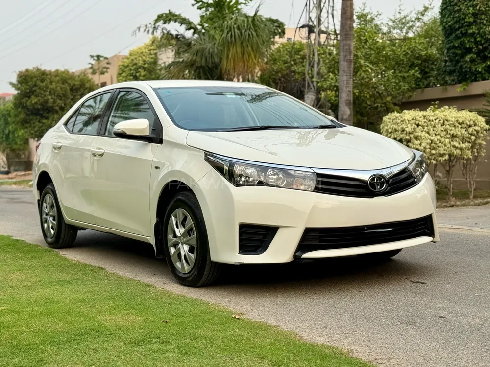 Toyota Corolla 2016 for Sale in Lahore Image-1