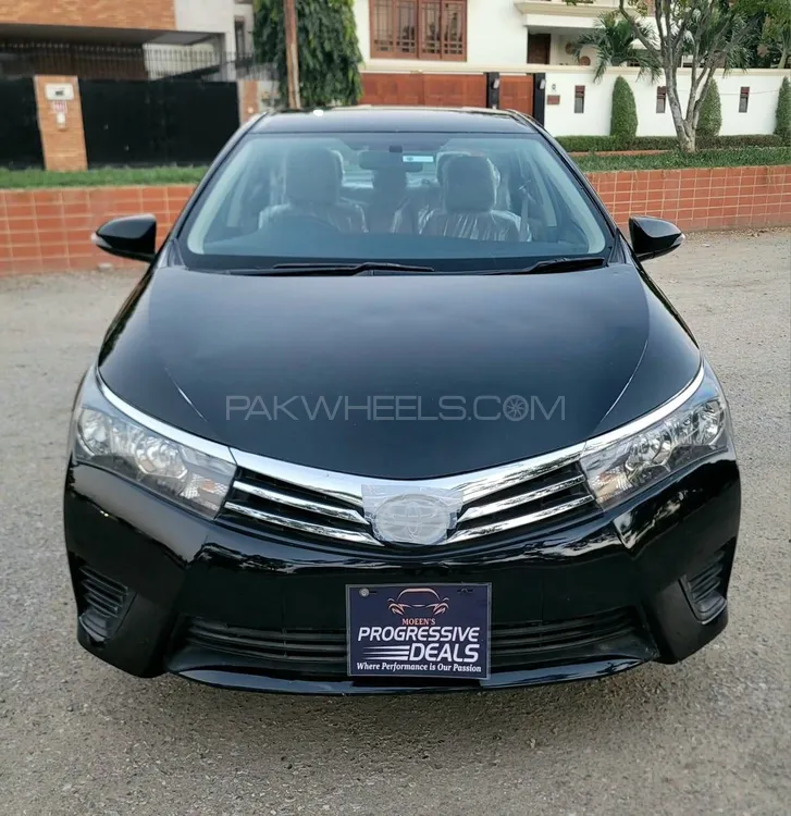 Toyota Corolla 2016 for Sale in Karachi Image-1