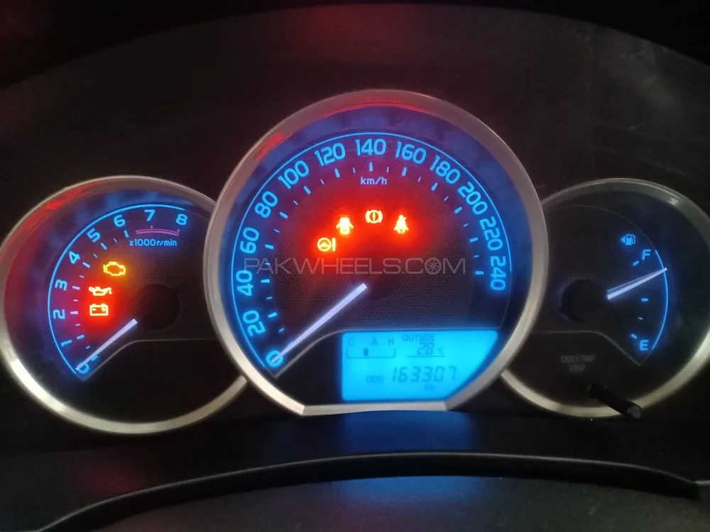 Toyota Corolla 2015 for Sale in Peshawar Toyota Corolla 2015 for Sale in Peshawar Image-15