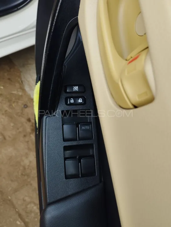 Toyota Corolla 2019 for Sale in Faisalabad Toyota Corolla 2019 for Sale in Faisalabad Image-16