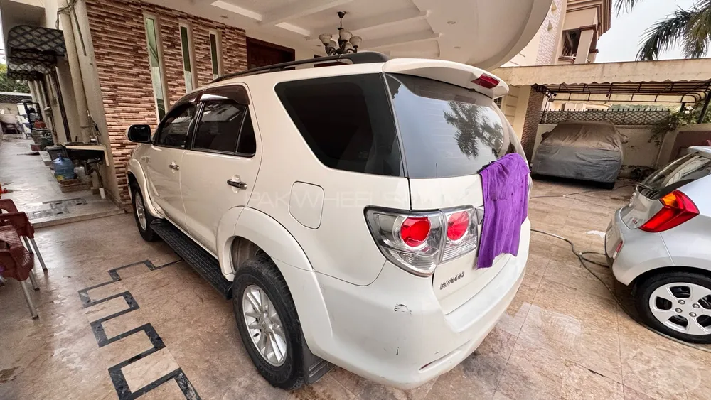 Toyota Fortuner 2014 for Sale in Islamabad Toyota Fortuner 2014 for Sale in Islamabad Image-4