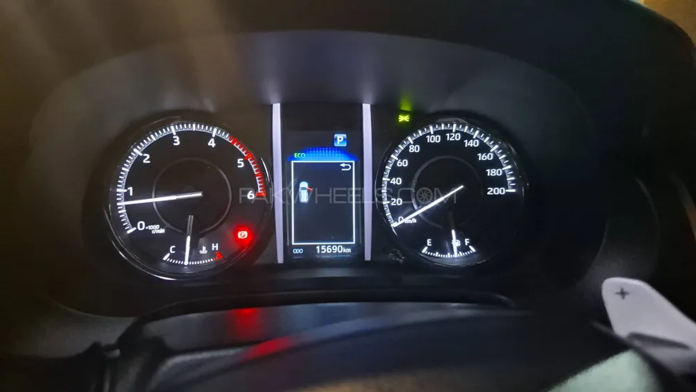 Toyota Fortuner 2023 for Sale in Karachi Toyota Fortuner 2023 for Sale in Karachi Image-10