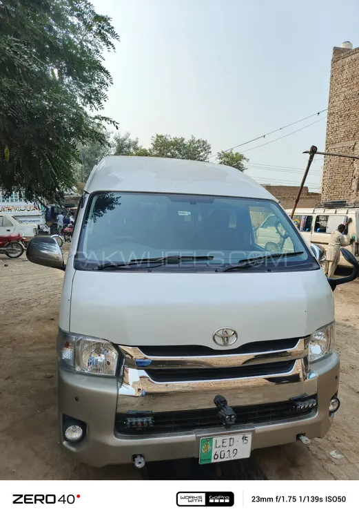 Toyota Hiace 2011 for Sale in Burewala Image-1