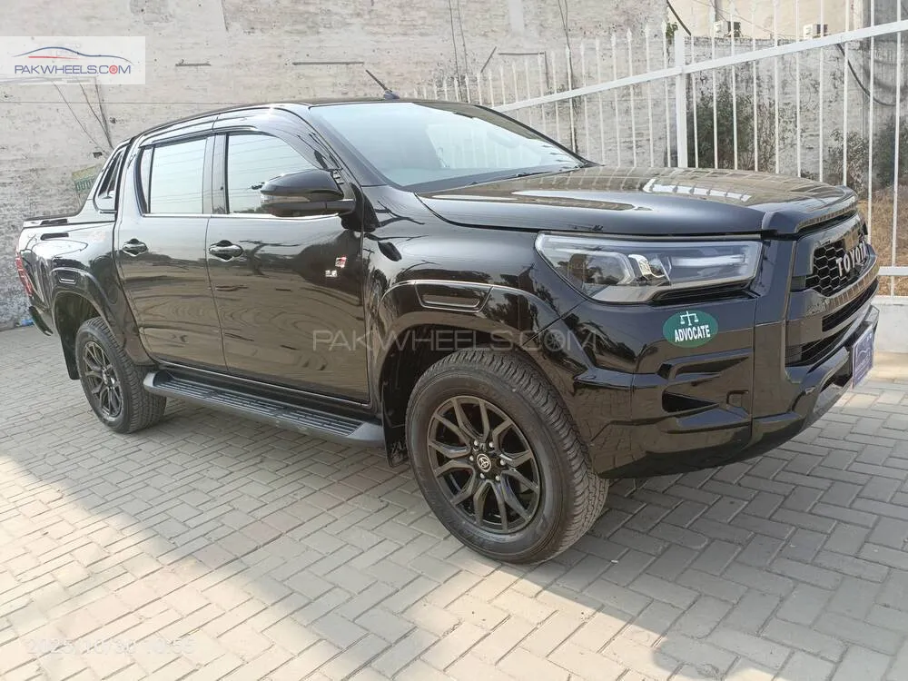 Toyota Hilux 2025 for Sale in Gujranwala Toyota Hilux 2025 for Sale in Gujranwala Image-2
