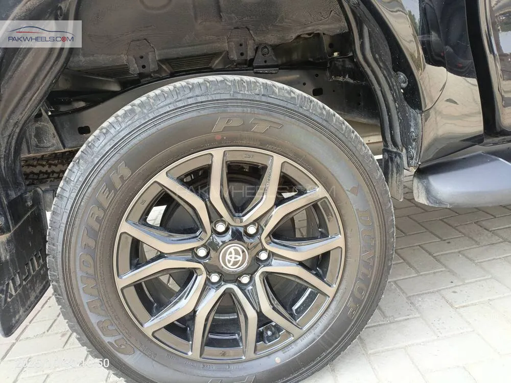 Toyota Hilux 2025 for Sale in Gujranwala Toyota Hilux 2025 for Sale in Gujranwala Image-14