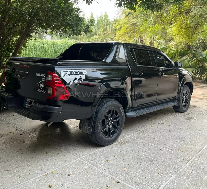 Toyota Hilux 2022 for Sale in Multan Toyota Hilux 2022 for Sale in Multan Image-4