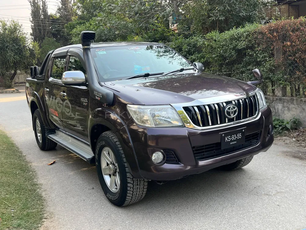 Toyota Hilux 2013 for Sale in Islamabad Toyota Hilux 2013 for Sale in Islamabad Image-2