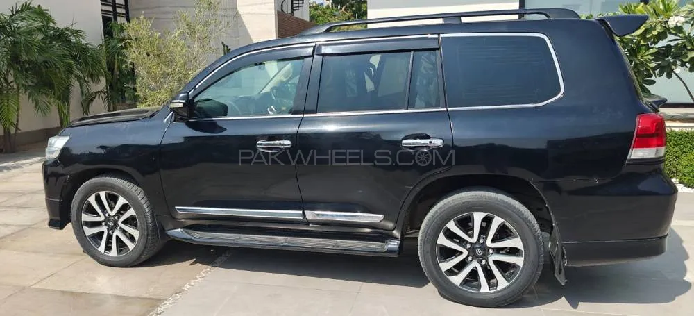 Toyota Land Cruiser 2008 for Sale in Karachi Toyota Land Cruiser 2008 for Sale in Karachi Image-7