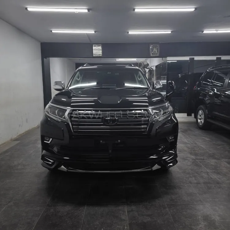 Toyota Prado 2020 for Sale in Karachi Image-1