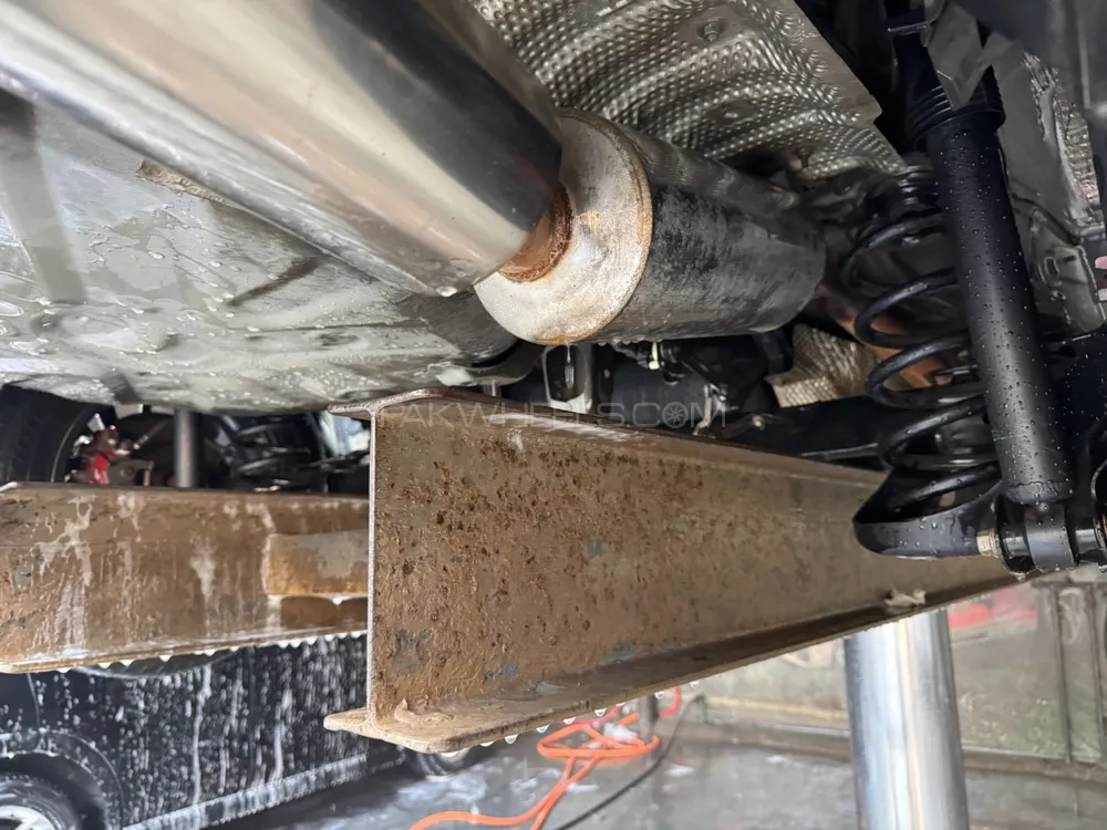 Toyota Prius 2014 for Sale in Islamabad Toyota Prius 2014 for Sale in Islamabad Image-15