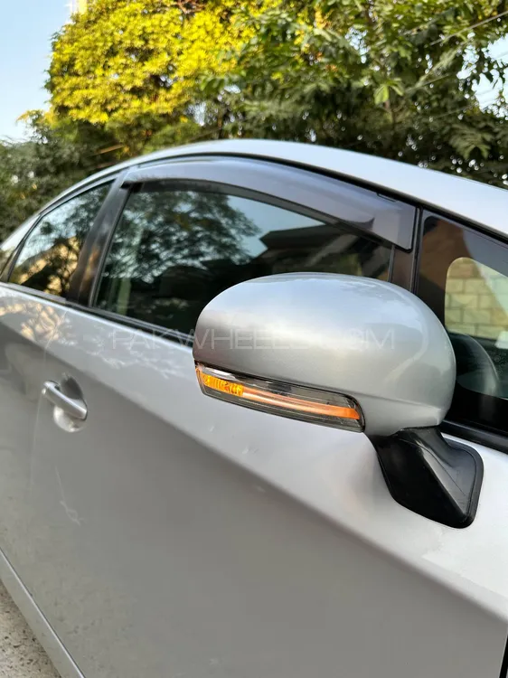 Toyota Prius 2011 for Sale in Islamabad Toyota Prius 2011 for Sale in Islamabad Image-10