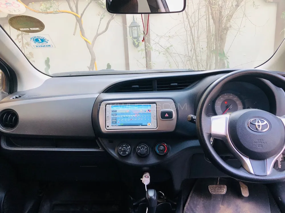 Toyota Vitz 2014 for Sale in Gujrat Toyota Vitz 2014 for Sale in Gujrat Image-2
