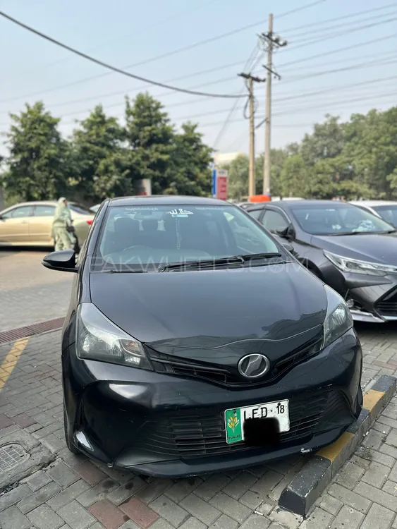 Toyota Vitz 2014 for Sale in Gujranwala Image-1