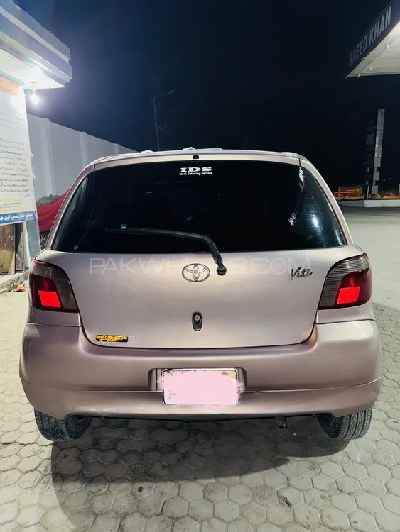 Toyota Vitz 2001 for Sale in Nowshera Toyota Vitz 2001 for Sale in Nowshera Image-2