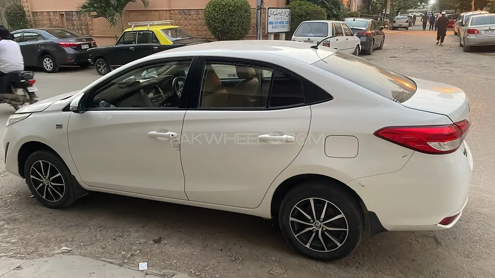 Toyota Yaris Sedan 2022 for Sale in Karachi Image-1
